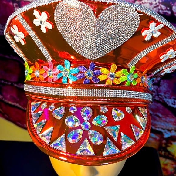 Unique Rave Hat “LOVE 4 All” unisex main image 7